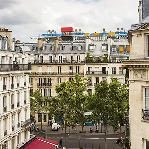 Agora ** Parigi